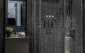 Aparthotel Citadines Fusionopolis  5*